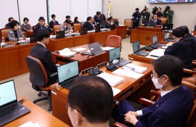 與, 오늘 농해수 분야 추경 당정협의…농지 전수조사 추진방안 논의